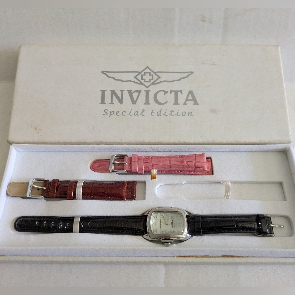 Invicta Special Edition Women Watch Set.